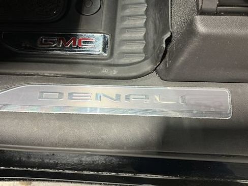 Used 2024 GMC Sierra 1500 Denali AWD/4WD image 14
