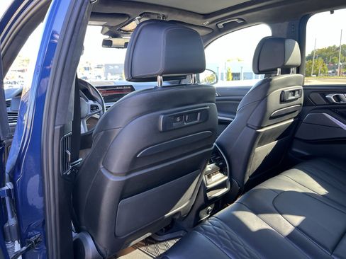 Used 2023 BMW X5 M50i w/ Executive Package image 34