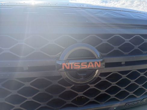 Used 2020 Nissan Titan PRO-4X w/ Pro-4x Convenience Package AWD/4WD image 19