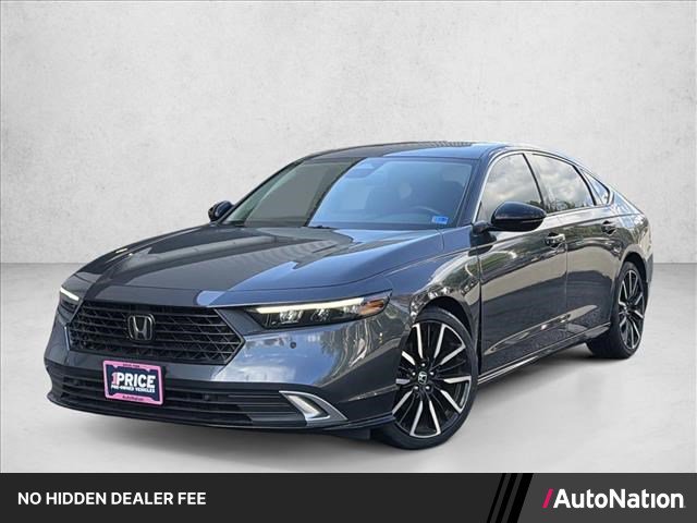 Used 2023 Honda Accord Touring image 1