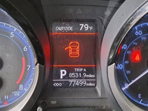 Used 2015 Toyota Corolla S image 9