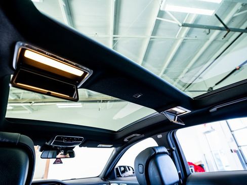 Used 2015 Mercedes-Benz S 550 Sedan image 49