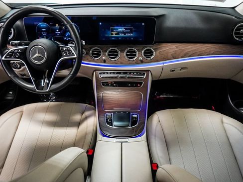 Used 2022 Mercedes-Benz E 350 4MATIC Sedan image 11