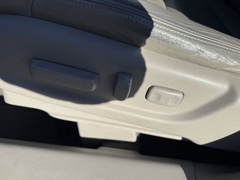 Used 2013 Honda CR-V EX-L image 16