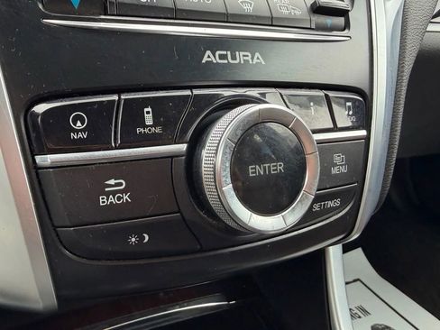 Used 2016 Acura TLX w/ Technology Package FWD image 34