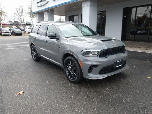 New 2026 Dodge Durango GT image 2
