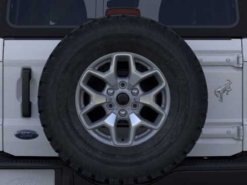 New 2025 Ford Bronco Badlands image 24
