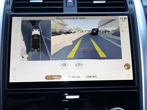 New 2026 Land Rover Discovery Dynamic SE AWD/4WD image 23