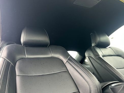 Used 2024 Ford Mustang Premium image 19