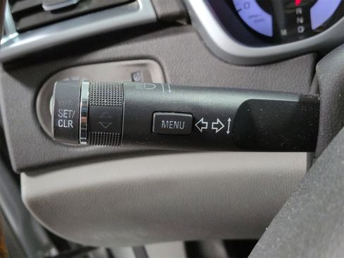 Used 2010 Cadillac SRX Luxury image 29