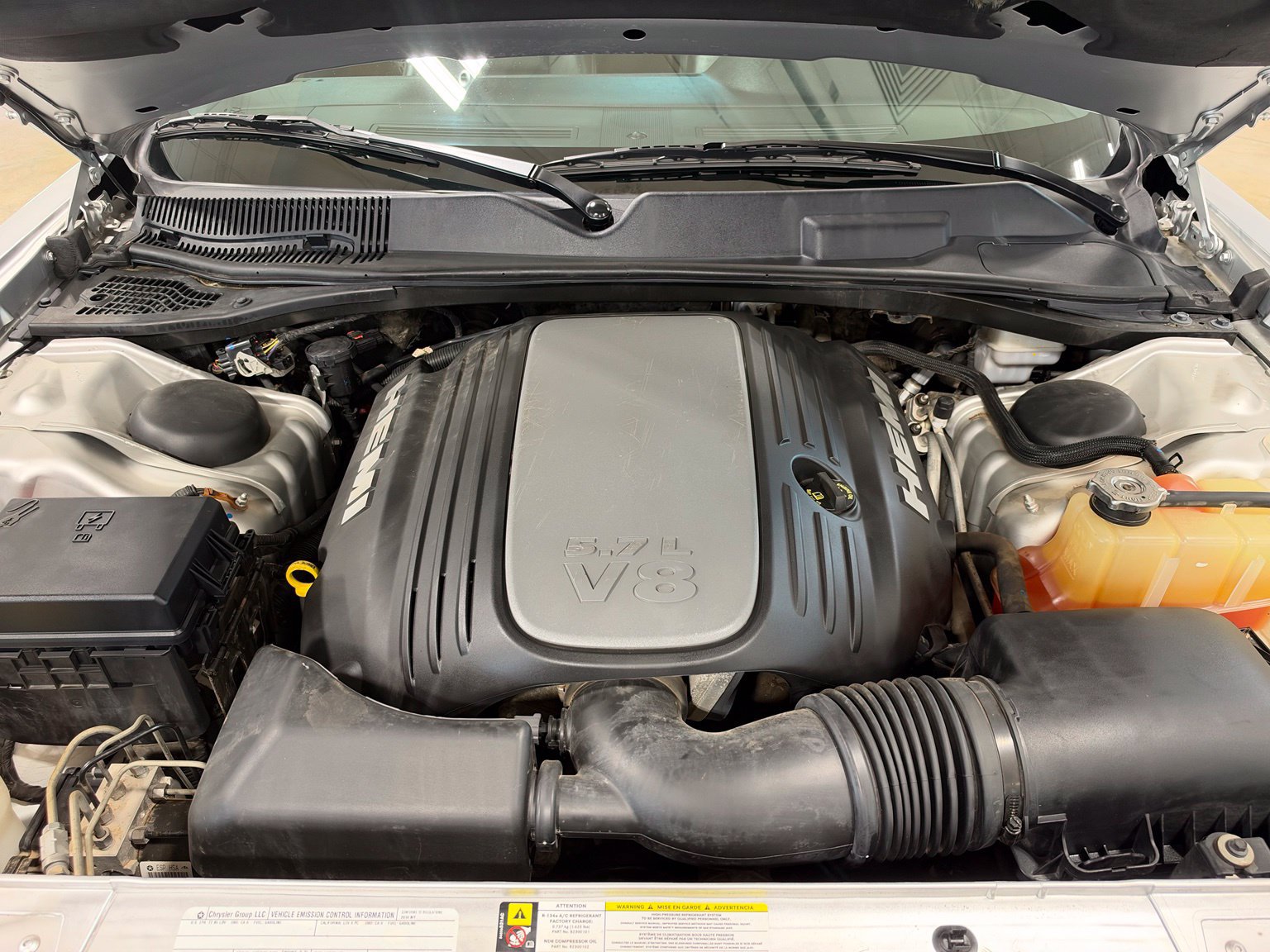 Used 2010 Dodge Challenger R/T RWD image 37