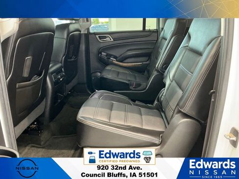 Used 2016 GMC Yukon XL Denali w/ Open Road Package AWD/4WD image 18