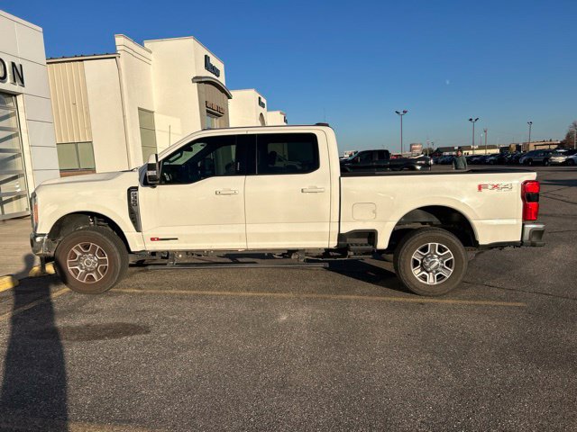 Used 2023 Ford F350 Lariat w/ Lariat Ultimate Package AWD/4WD image 10