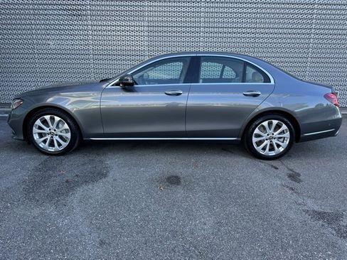 Used 2020 Mercedes-Benz E 450 4MATIC Sedan image 2