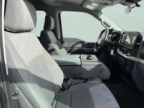 Used 2023 Ford F150 XLT image 29