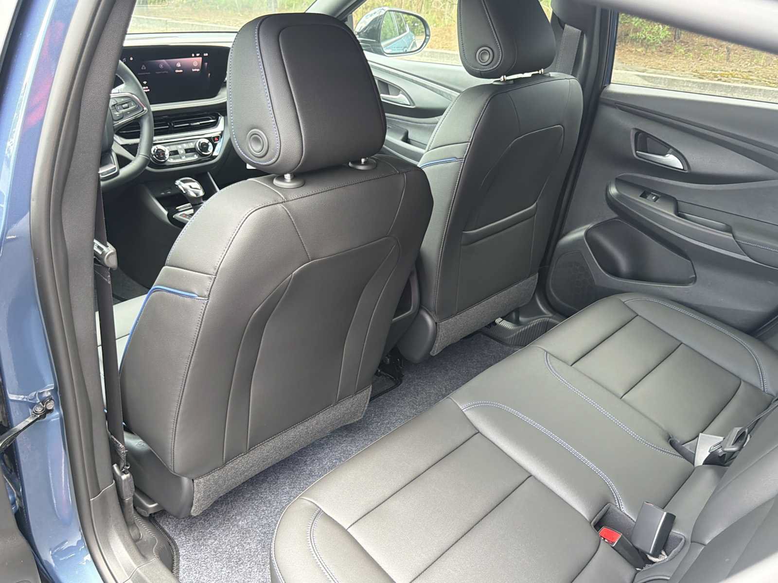 New 2026 Buick Envista Sport Touring w/ Convenience I Package FWD image 22