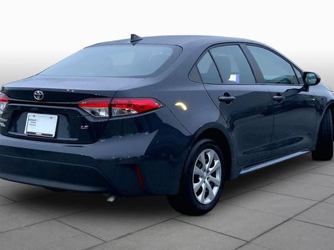 Used 2025 Toyota Corolla LE FWD image 13