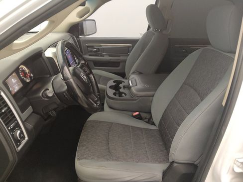 Used 2019 RAM 1500 Big Horn RWD image 17