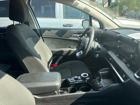 Certified 2023 Kia Sportage LX AWD/4WD image 23