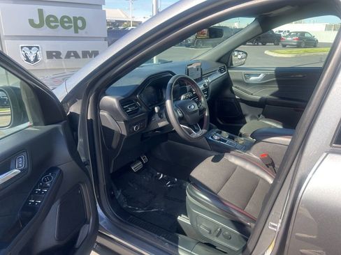 Used 2024 Ford Escape ST-Line image 20