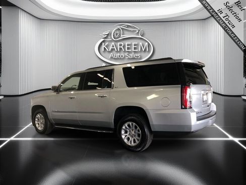 Used 2019 GMC Yukon XL SLT w/ Open Road Package image 7