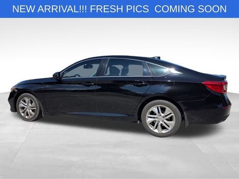 Used 2018 Honda Accord LX image 4