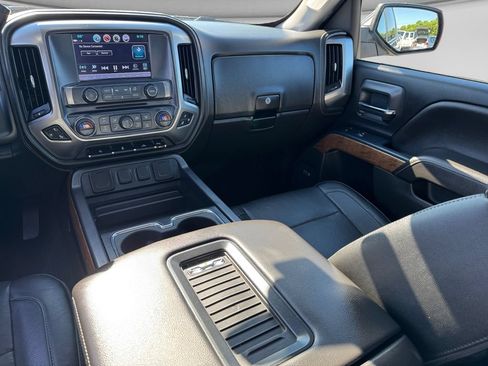 Used 2017 Chevrolet Silverado 1500 LTZ w/ Sport Package AWD/4WD image 20