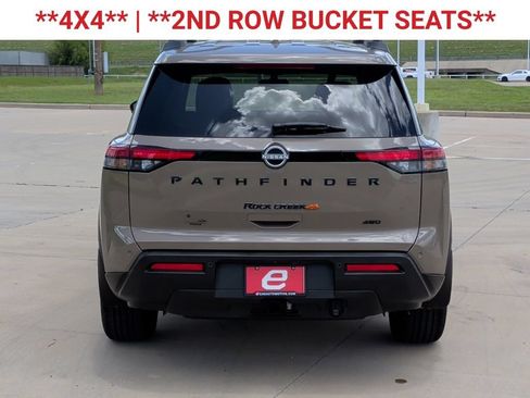 Used 2024 Nissan Pathfinder Rock Creek AWD/4WD image 7