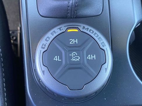 New 2026 Ford Bronco Outer Banks AWD/4WD image 18