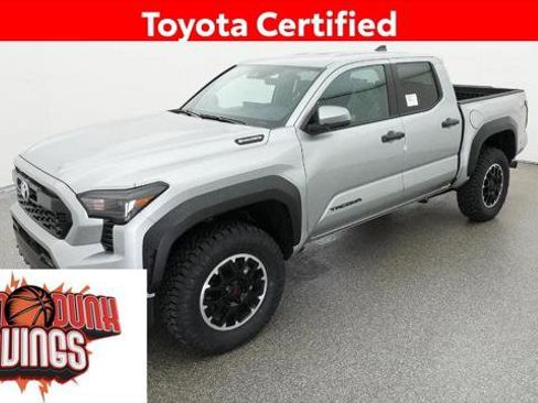 Certified 2025 Toyota Tacoma TRD Off-Road AWD/4WD image 1