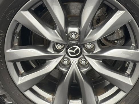 Used 2023 MAZDA CX-9 Touring image 5