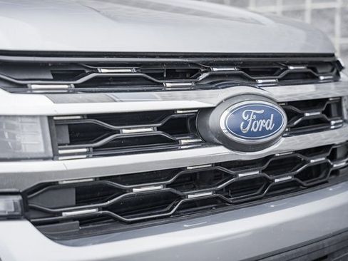 Used 2022 Ford Expedition Max Limited image 18