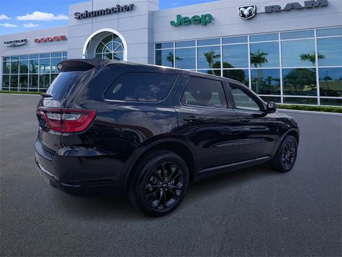 Certified 2022 Dodge Durango GT w/ Blacktop Package image 7