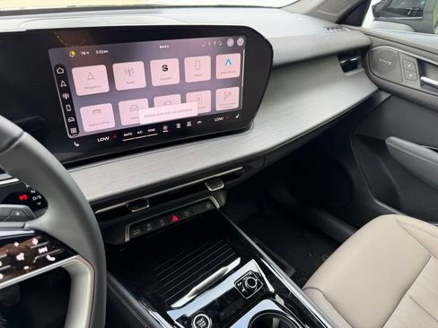New 2026 Audi Q3 quattro 2.0T AWD/4WD image 18