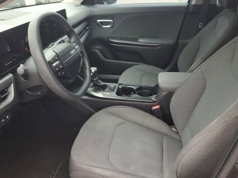 Certified 2025 Kia K4 FWD image 18