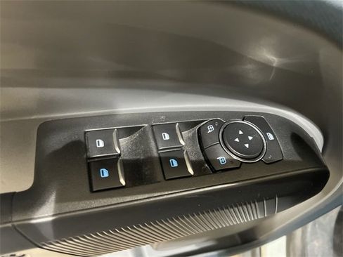 Used 2022 Ford Maverick XL image 11