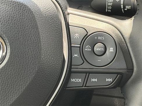 Certified 2025 Toyota Corolla XLE image 13