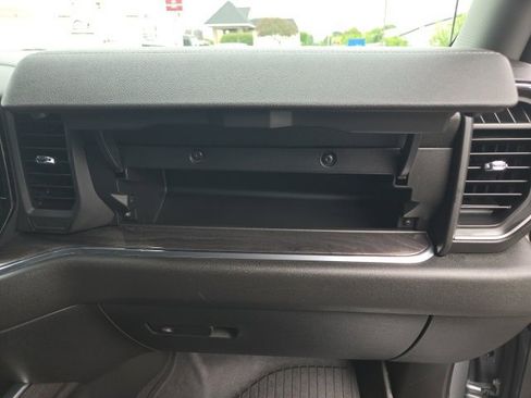 Used 2024 Chevrolet Silverado 1500 LTZ w/ LTZ Convenience Package II image 30