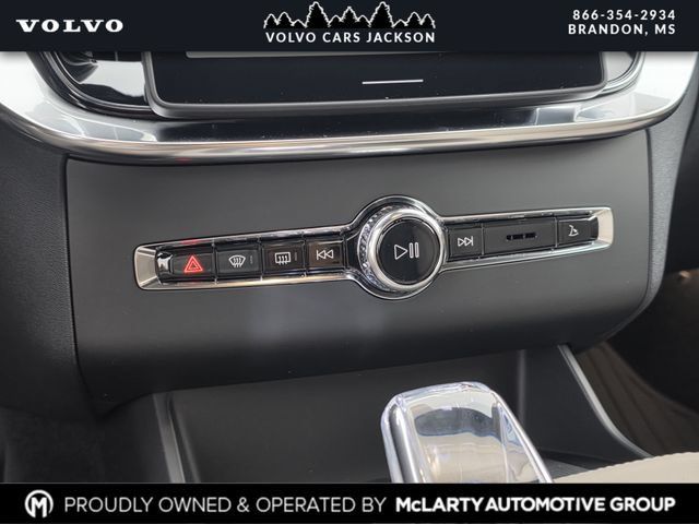New 2026 Volvo XC90 B5 Ultra w/ Protection Package Premier AWD/4WD image 21