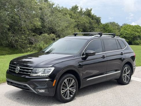 Used 2019 Volkswagen Tiguan SEL FWD image 1