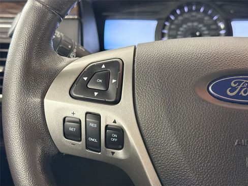 Used 2017 Ford Flex Limited image 17