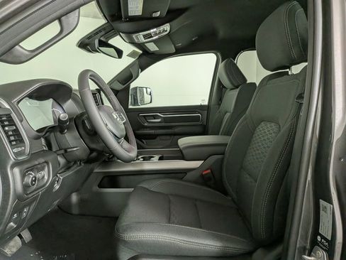 New 2026 RAM 1500 4x4 Crew Cab image 14