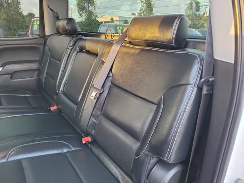 Used 2018 Chevrolet Silverado 1500 LT w/ All Star Edition image 15