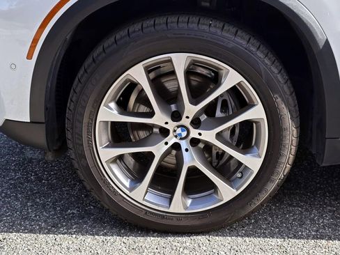Used 2024 BMW X5 sDrive40i RWD image 9
