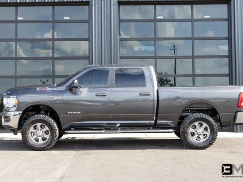 Used 2021 RAM 2500 Big Horn w/ Level 1 Equipment Group AWD/4WD image 4