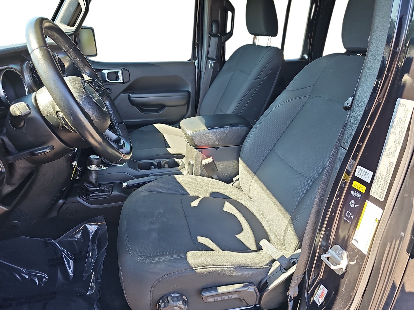 Used 2021 Jeep Wrangler Unlimited Sport AWD/4WD image 12