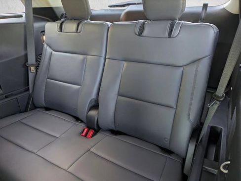 New 2026 Ford Explorer Active AWD/4WD image 17