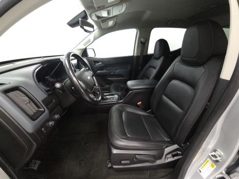 Used 2018 Chevrolet Colorado Z71 AWD/4WD image 4