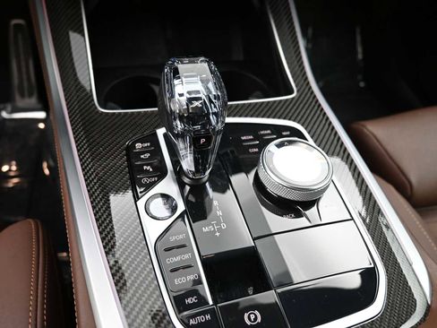 Used 2023 BMW X5 M50i w/ Executive Package image 11