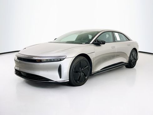 Used 2024 Lucid Air Touring AWD/4WD image 3